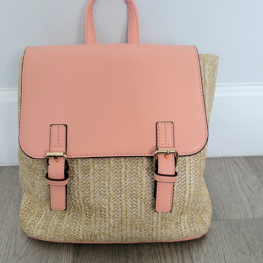 NWT MARI Stylish Pink Tan Woven Beach Vacation Travel Straw Women's Backpack